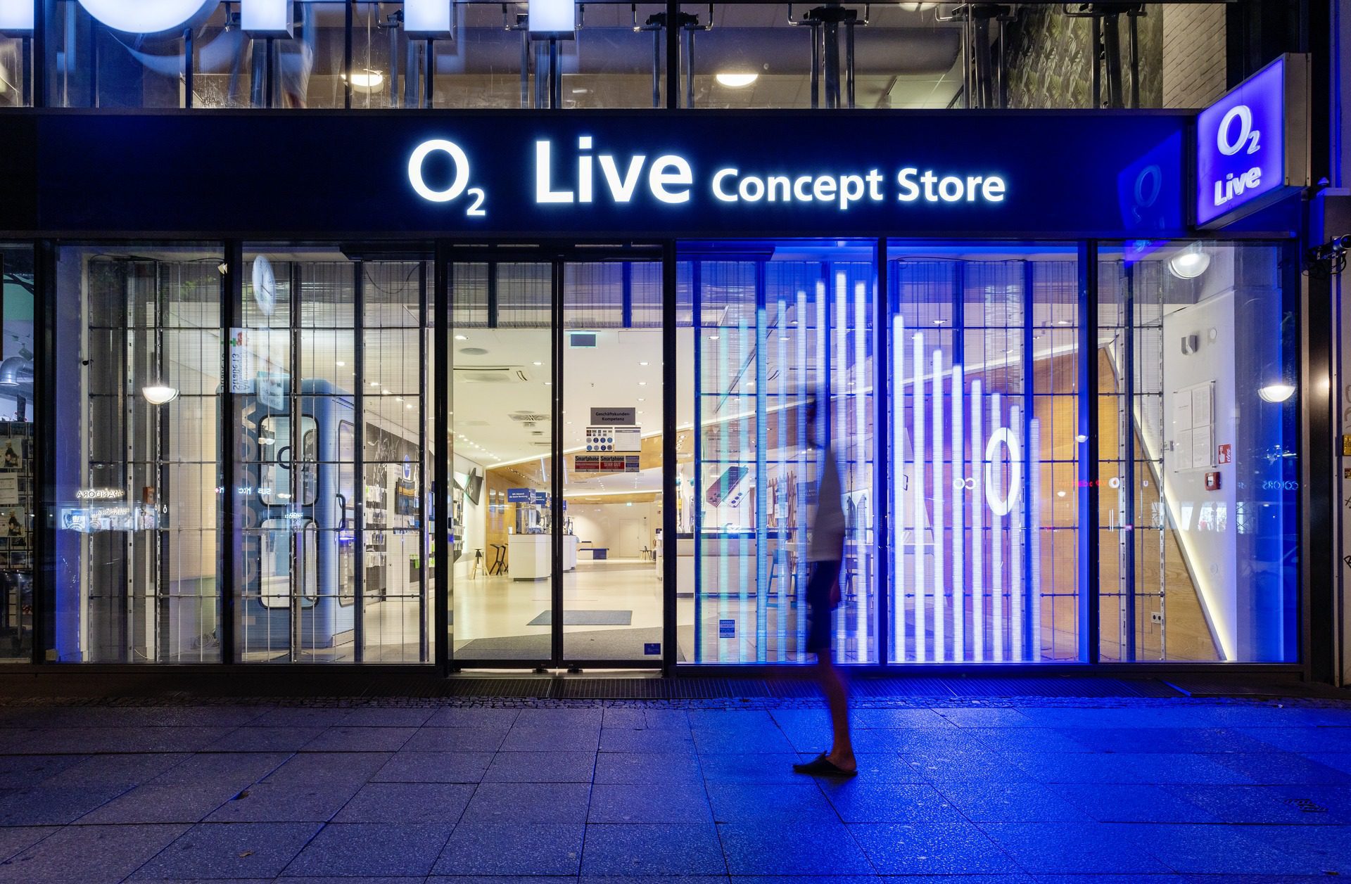 O2 Live Concept Store